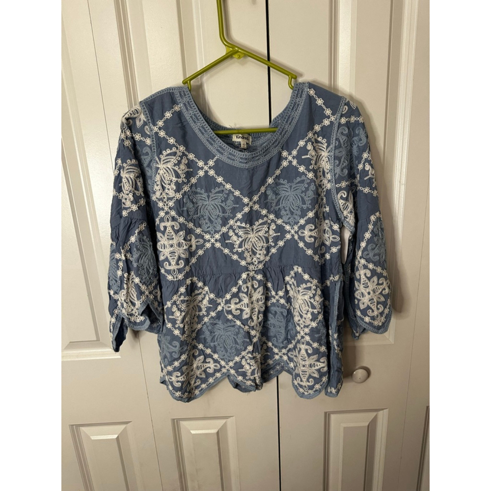 Kindred Blue White Embroidered Blouse Size M